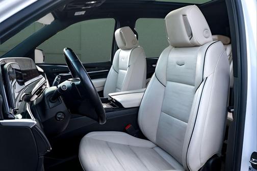 Crystal White Tri-Coat 2023 Cadillac Escalade ESV Sport