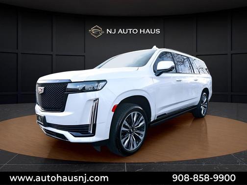 Crystal White Tri-Coat 2023 Cadillac Escalade ESV Sport