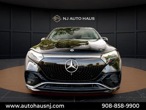 Obsidian Black Metallic 2023 Mercedes-Benz EQS 580 Base 4MATIC