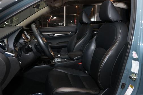 2024 INFINITI QX50 Luxe