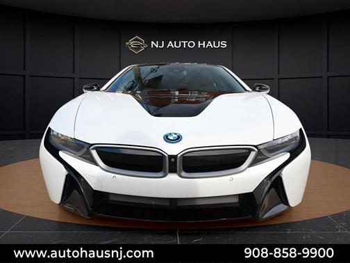2019 BMW i8 Base