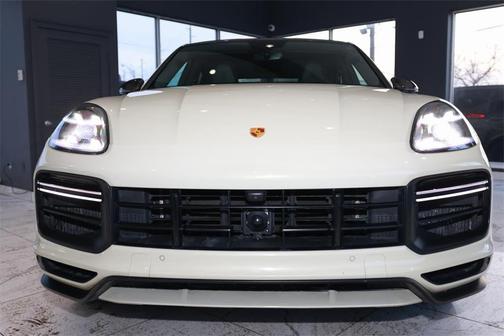 2023 Porsche Cayenne Turbo GT