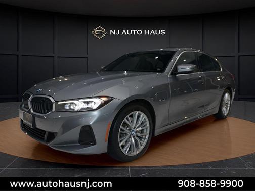 2023 BMW 330e xDrive