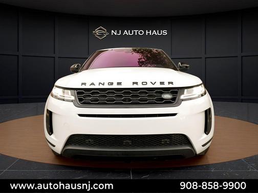Fuji White 2020 Land Rover Range Rover Evoque SE