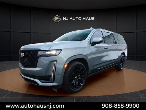 2024 Cadillac Escalade ESV Sport