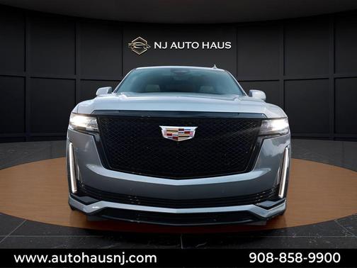 2024 Cadillac Escalade ESV Sport