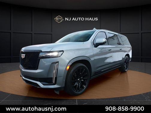 2024 Cadillac Escalade ESV Sport