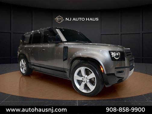 2023 Land Rover Defender 110 X-Dynamic SE