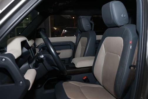 2023 Land Rover Defender 110 X-Dynamic SE