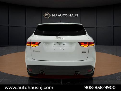 2020 Jaguar F-PACE 25t R-Sport