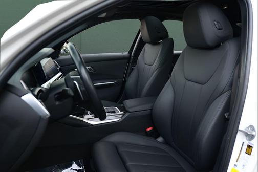 Alpine White 2019 BMW 330 i