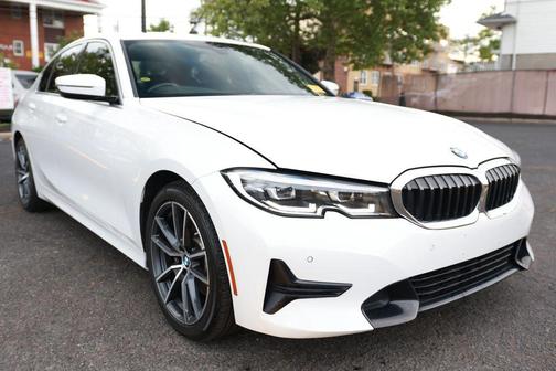 Alpine White 2019 BMW 330 i