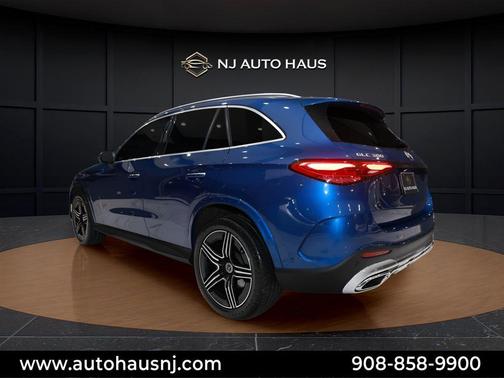 2024 Mercedes-Benz GLC 300 Base 4MATIC