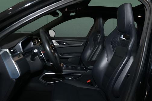 2021 Jaguar F-PACE SVR