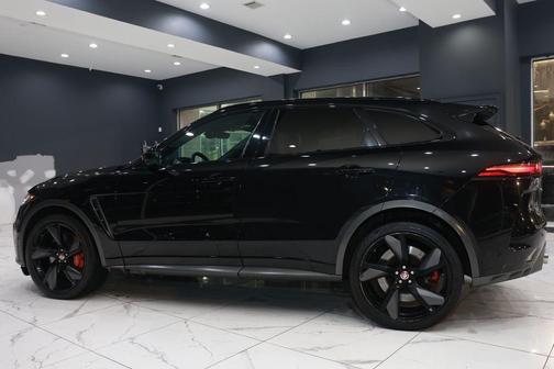 2021 Jaguar F-PACE SVR