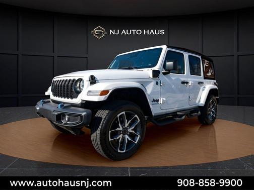 Bright White Clearcoat 2024 Jeep Wrangler 4xe Sport