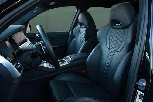Black Sapphire Metallic 2021 BMW X5 M Base