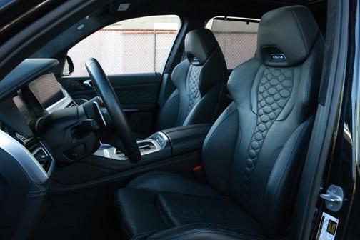 Black Sapphire Metallic 2021 BMW X5 M Base