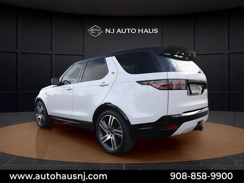 2023 Land Rover Discovery P360 S R-Dynamic