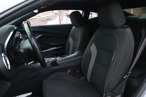 2019 Chevrolet Camaro 1LT