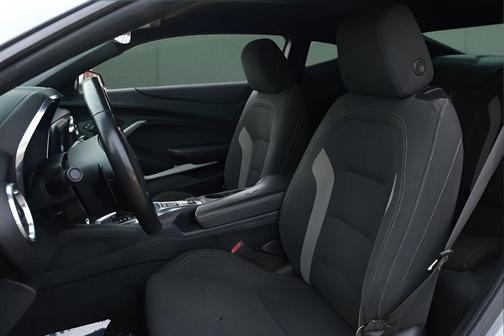 2019 Chevrolet Camaro 1LT