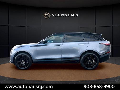 Byron Blue 2022 Land Rover Range Rover Velar R-Dynamic S