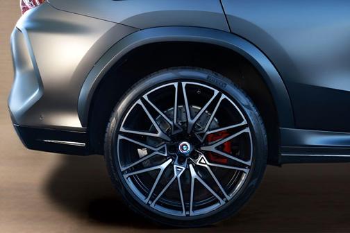 Carbon Black Metallic 2023 BMW X6 M Base