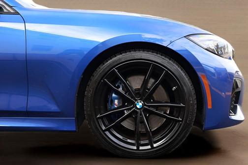 Portimao Blue Metallic 2022 BMW M340 i