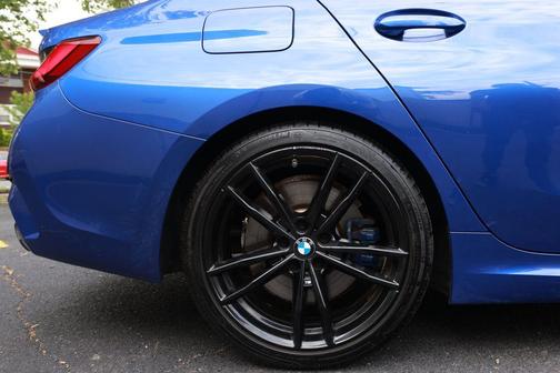 Portimao Blue Metallic 2022 BMW M340 i