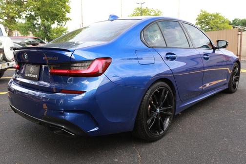 Portimao Blue Metallic 2022 BMW M340 i