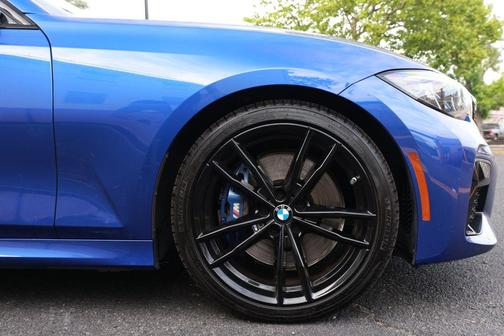 Portimao Blue Metallic 2022 BMW M340 i