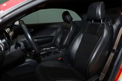 2021 Ford Mustang EcoBoost Premium