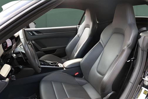 Jet Black Metallic 2021 Porsche 911 Carrera