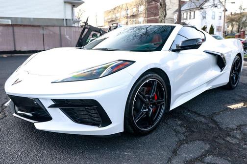 Arctic White 2021 Chevrolet Corvette Stingray w/2LT