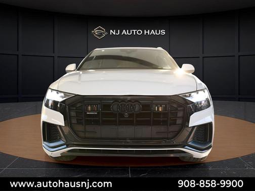 2021 Audi Q8 55 Prestige