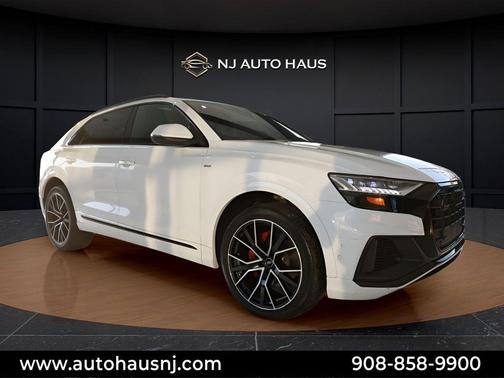 2021 Audi Q8 55 Prestige