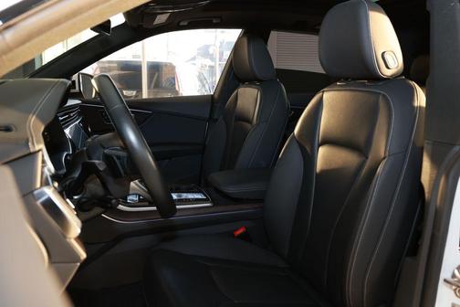 2021 Audi Q8 55 Prestige