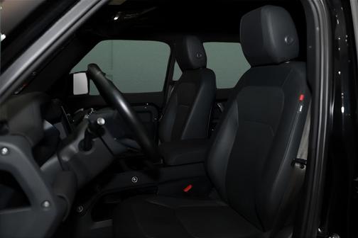 2023 Land Rover Defender 110 X-Dynamic SE