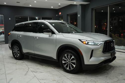 2023 INFINITI QX60 Pure