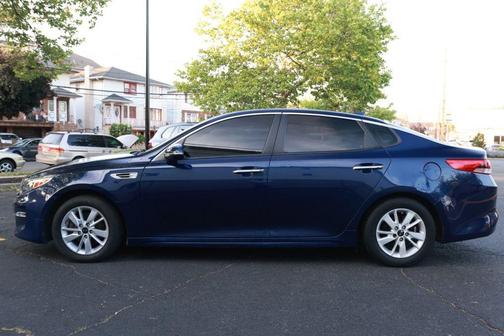 Horizon Blue 2018 Kia Optima LX