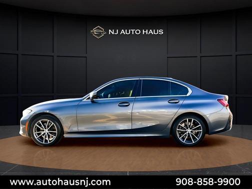 Mineral Gray Metallic 2022 BMW 330 i