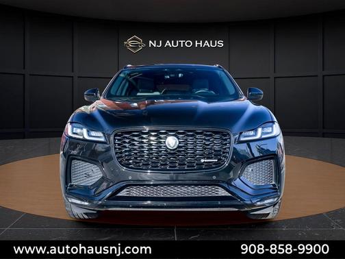 Santorini Black 2024 Jaguar F-PACE P250 R-Dynamic S