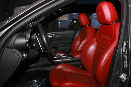 2023 Alfa Romeo Giulia Veloce