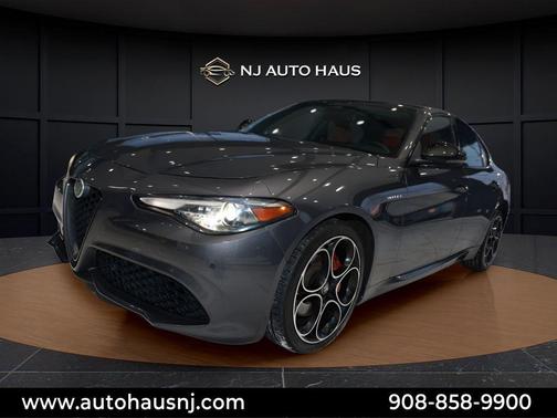 2023 Alfa Romeo Giulia Veloce