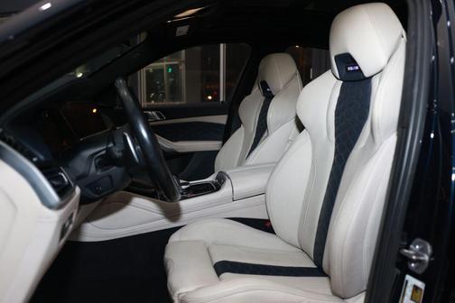 2022 BMW X6 M Base