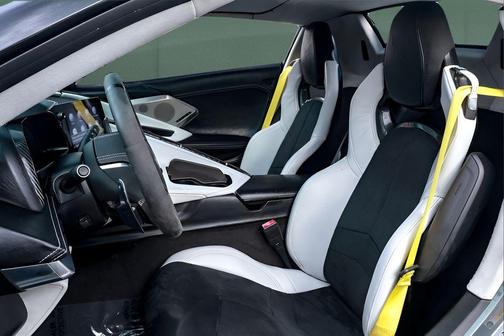 Gray Metallic 2023 Chevrolet Corvette Stingray w/3LT