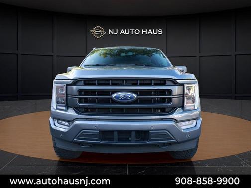 Carbonized Gray Metallic 2023 Ford F-150 Lariat