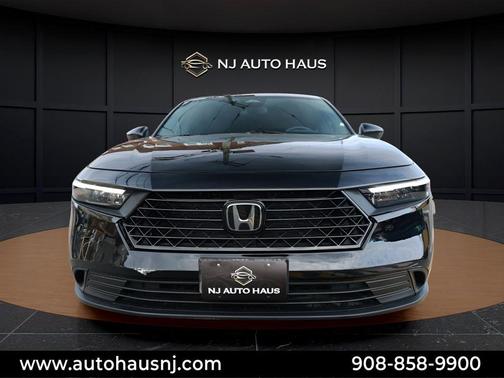 Crystal Black Pearl 2024 Honda Accord Hybrid Sport
