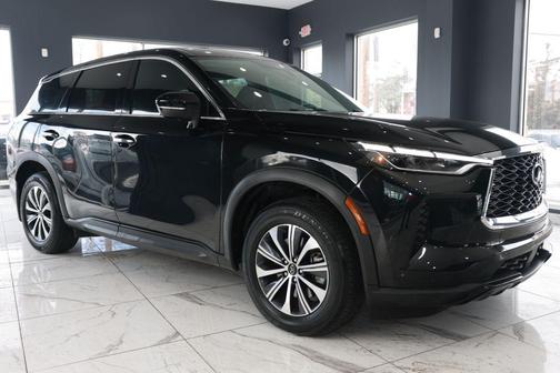 2023 INFINITI QX60 Pure