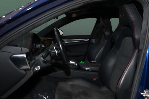 2021 Porsche Panamera GTS